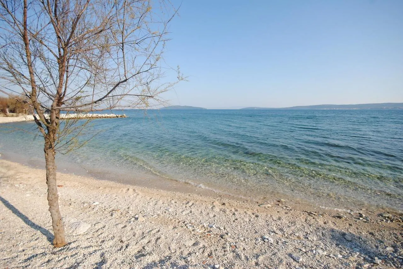 Spacious Apartment Antea Kastela 0*,  Croatia